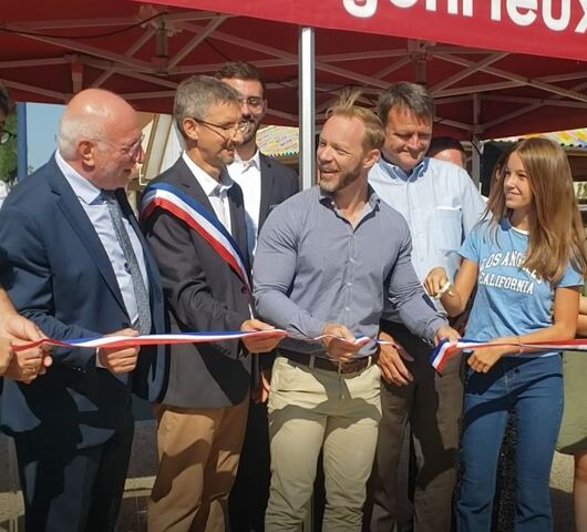 2022.09.04 - Inauguration de la Place du Groupe Loiseau et de la Halle