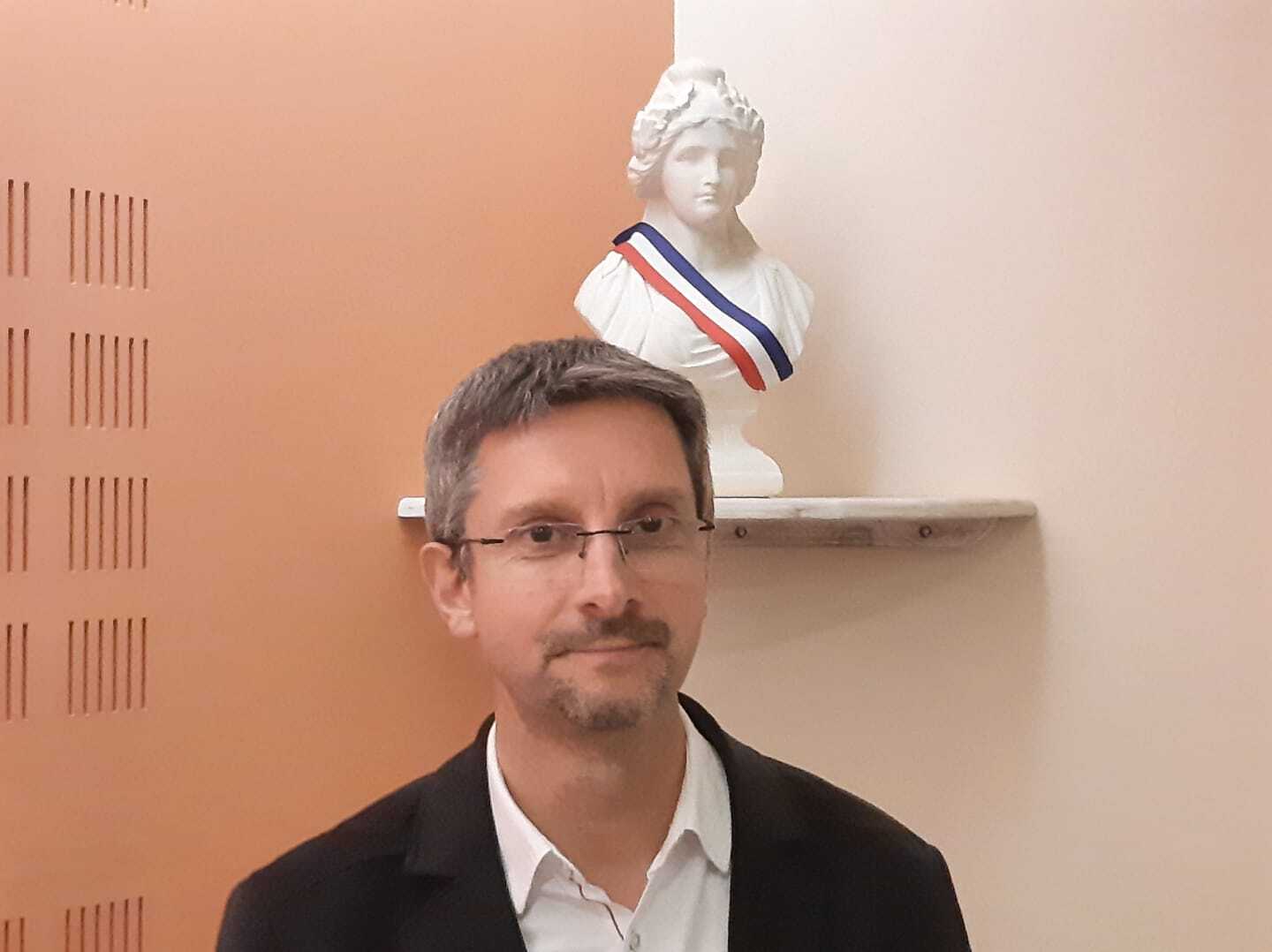 Monsieur Le Maire - Olivier DUPUY